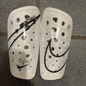 Nike shin guards